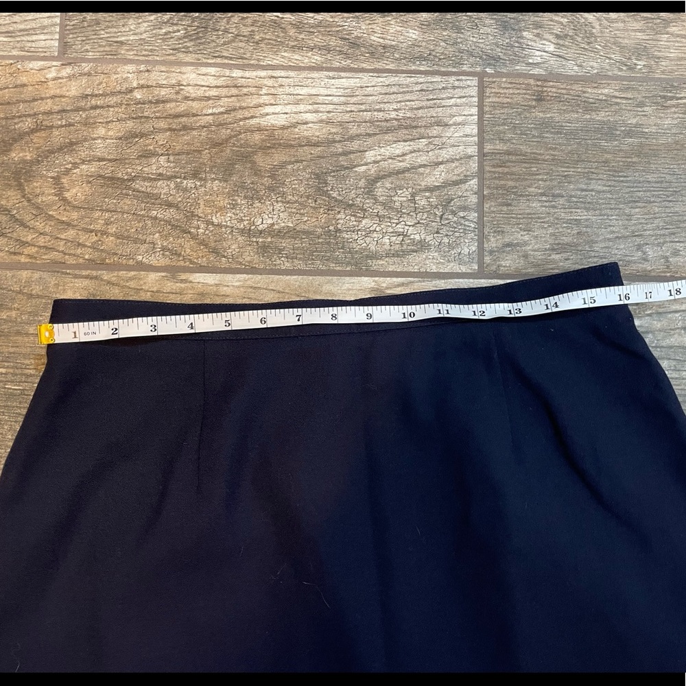wool navy blue skirt zipper & button back closure size 16 vintage flattering - Picture 8 of 13